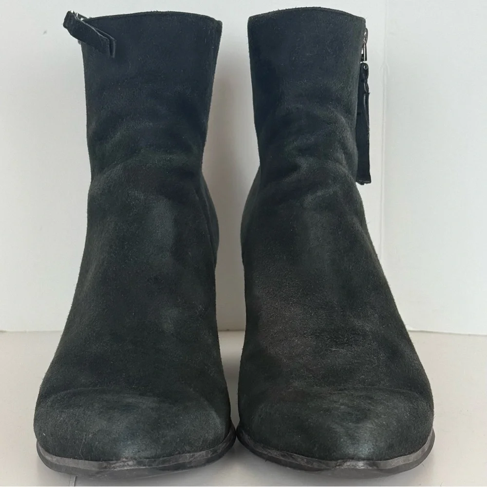 MICHAEL Michael Kors Ankle Bootie 9.5 Black Suede Side Zipper 2.5” Heel